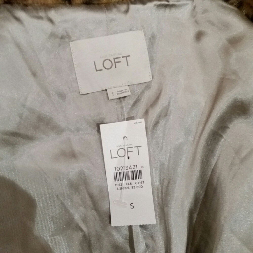 Loft faux fur double breasted coat - Picture 5 of 8
